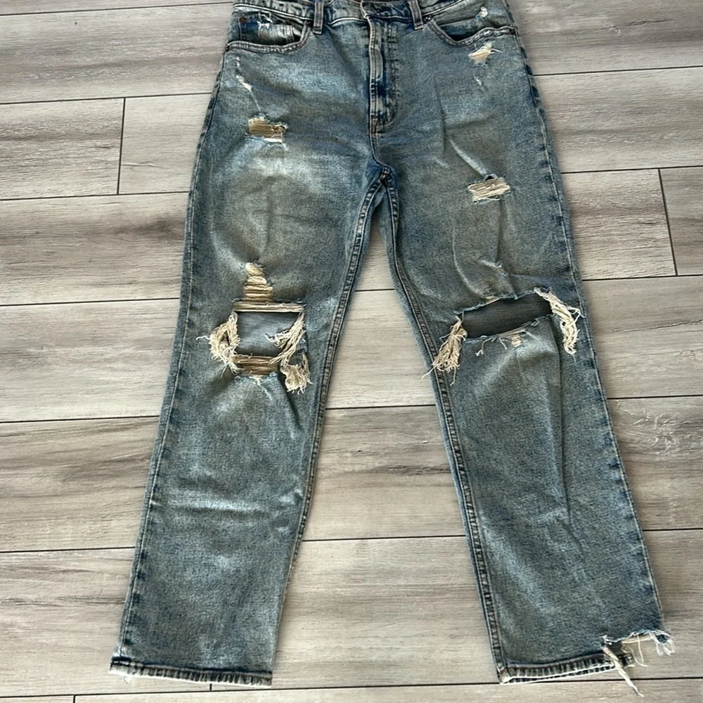 Abercrombie ultra high rise ankle straight jeans acid wash distressed size 30